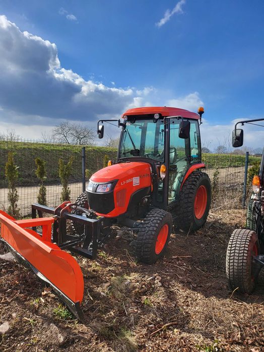 L1-382 Traktor KUBOTA - 38 KM, 4x4