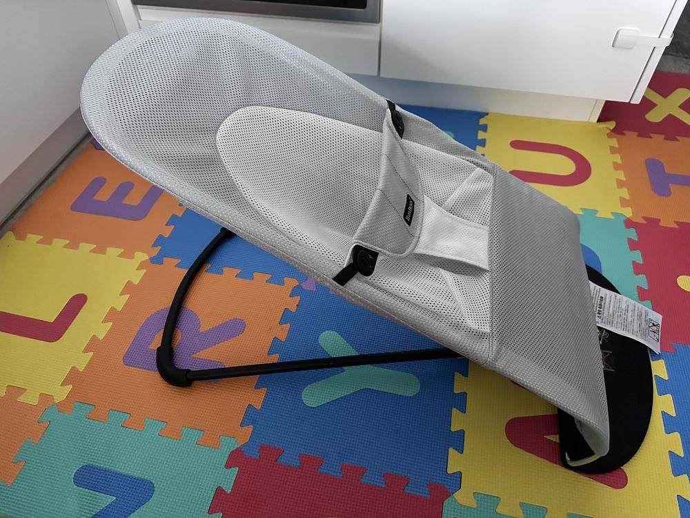 BABYBJORN BALANCE soft mesh leżaczek bujaczek