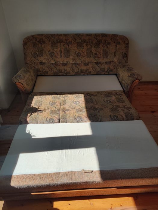 Kanapa, Sofa wysuwana ze schowkiem na pościel