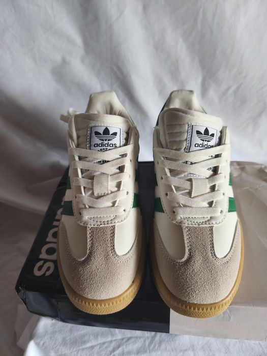 Sapatilhas adidas samba