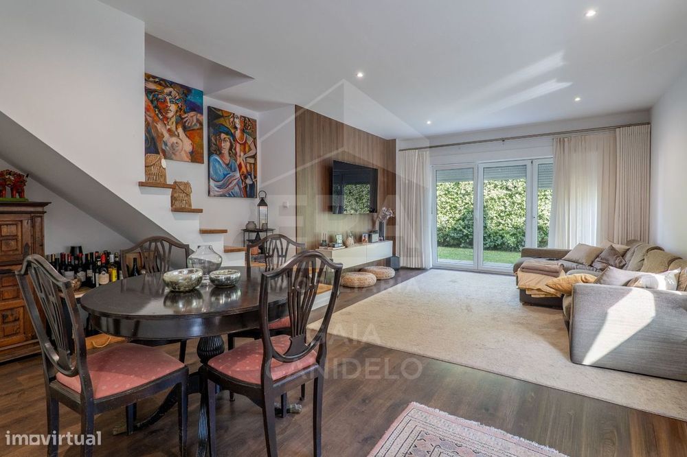 Moradia V4 em Francelos a 100m da Praia