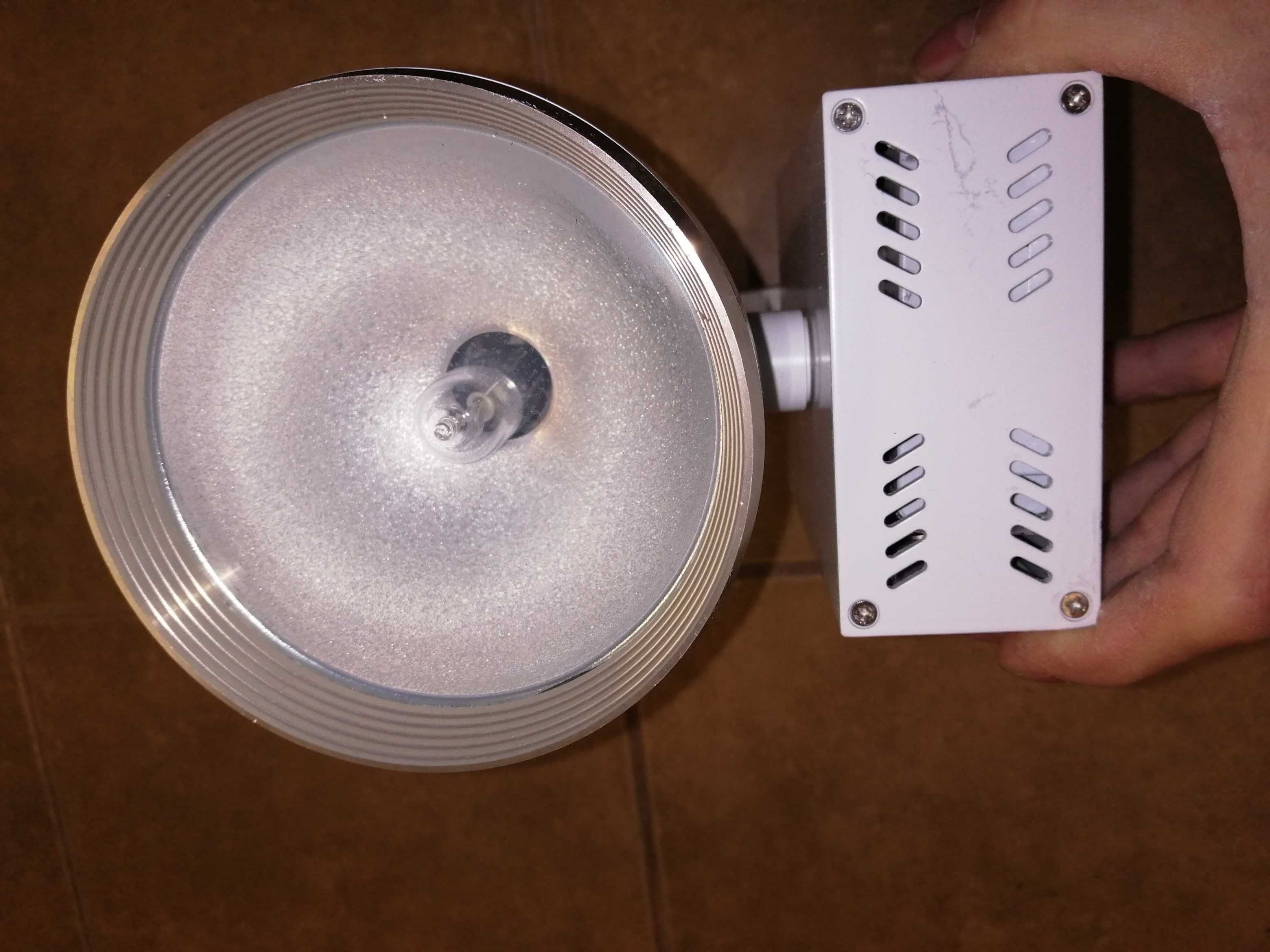 Lampa, lampy, reflektor szynowy