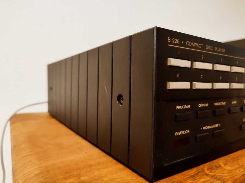Odtwarzacz CD Revox B 226 「SPRAWNY」