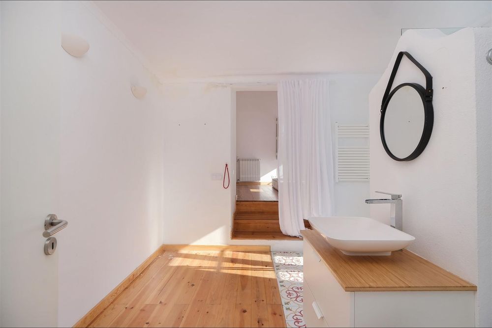 Arrendamento residencial de moradia independente no centro de Sintra