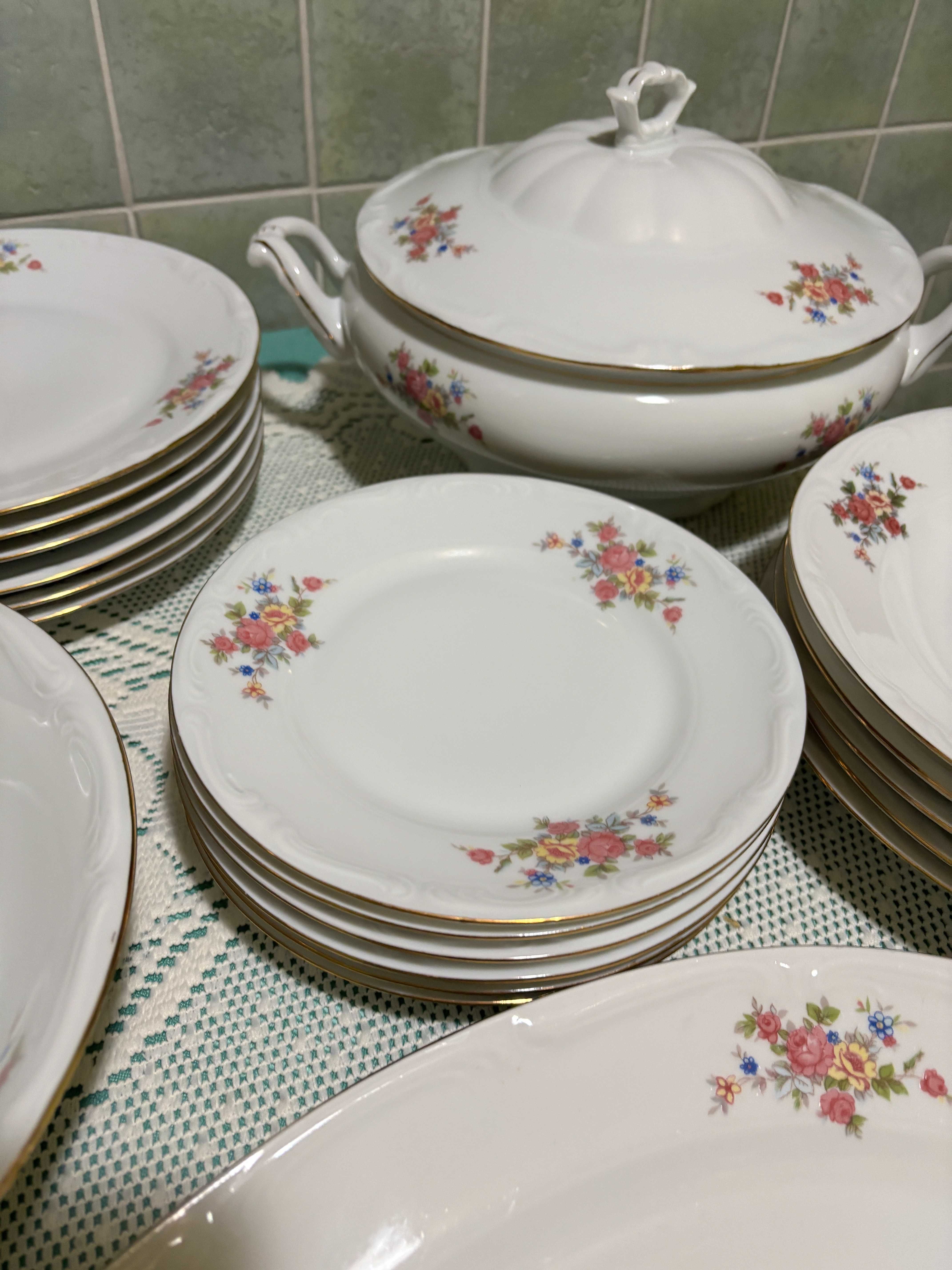 Duży Zestaw obiadowy na 6 osób Porcelana Bogucice, waza półmisek miski