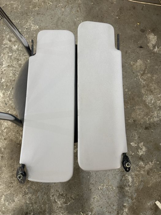 Козирьок солнезашитний газель бизнес