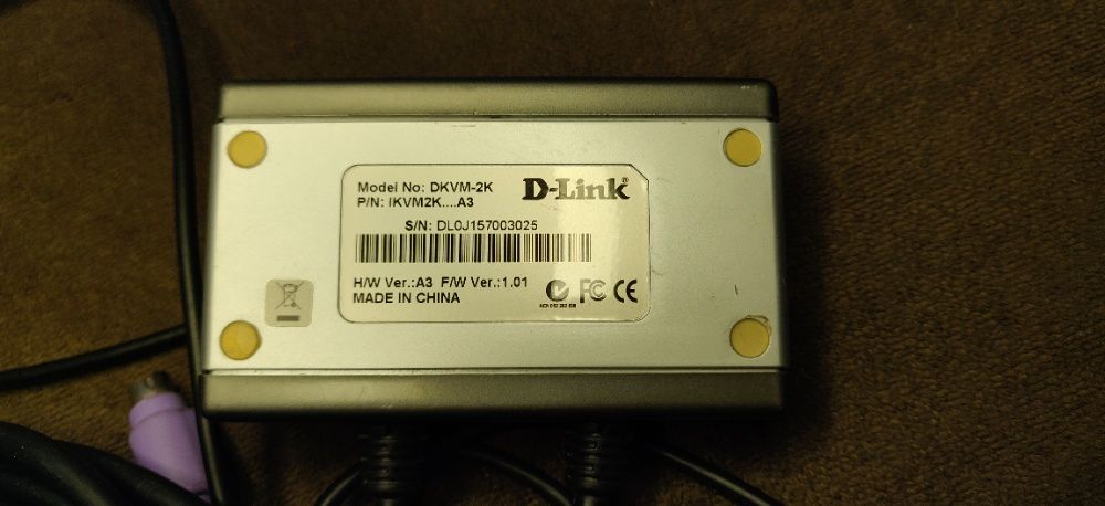 KVM перемикач D-Link DKVM-2K