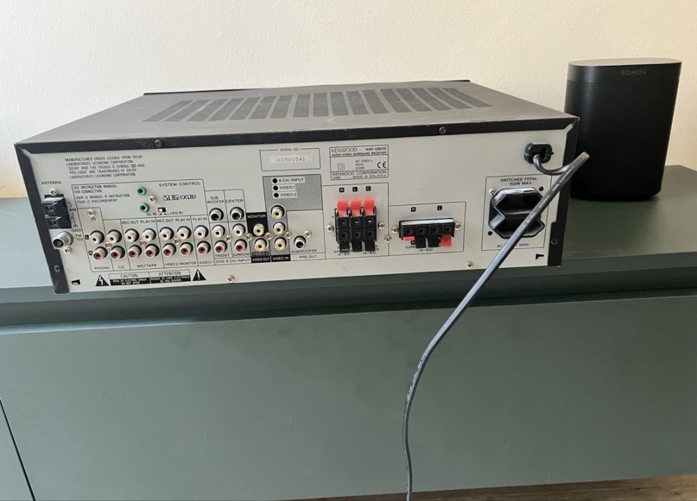 Amplituner Kenwood KRF -V5010