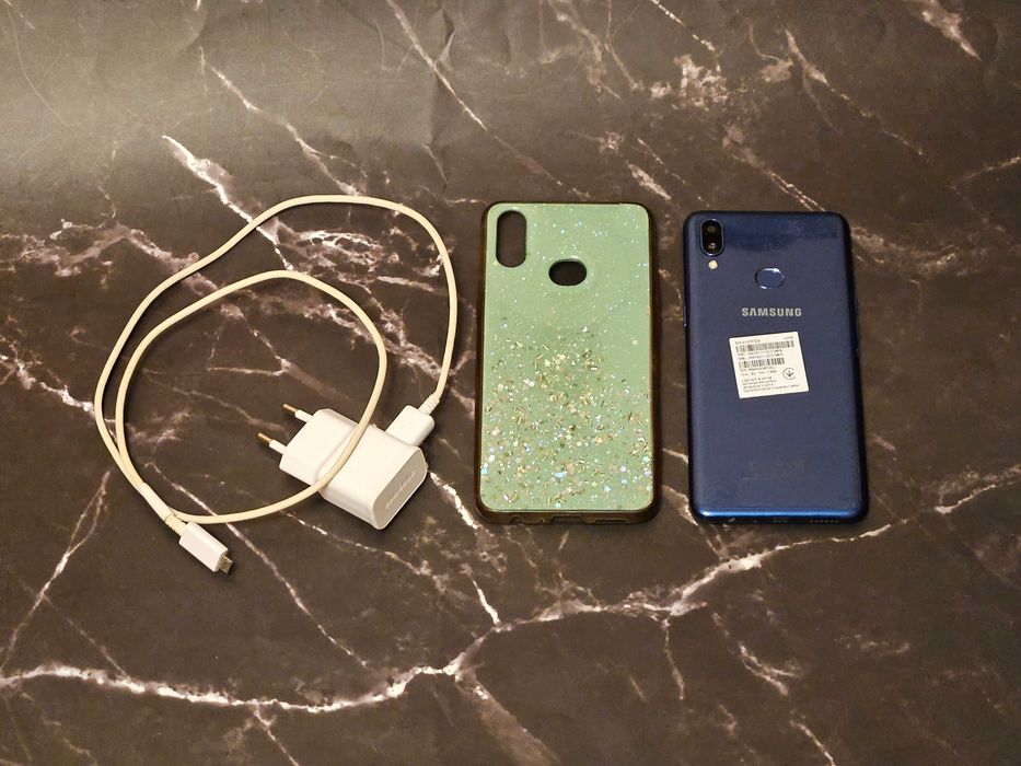 Samsung Galaxy A10s 2/32 GB Blue A107F/DS Хорошее состояние! Зарядка!