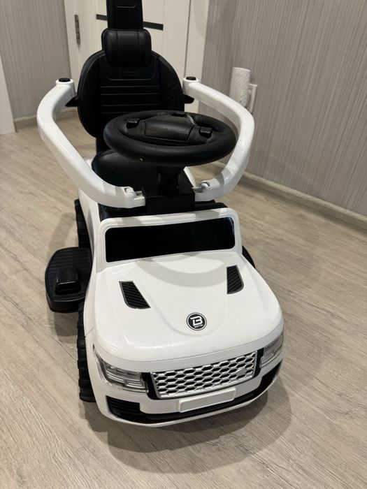 Дитячий толокар електромобіль 2 в 1 bambi