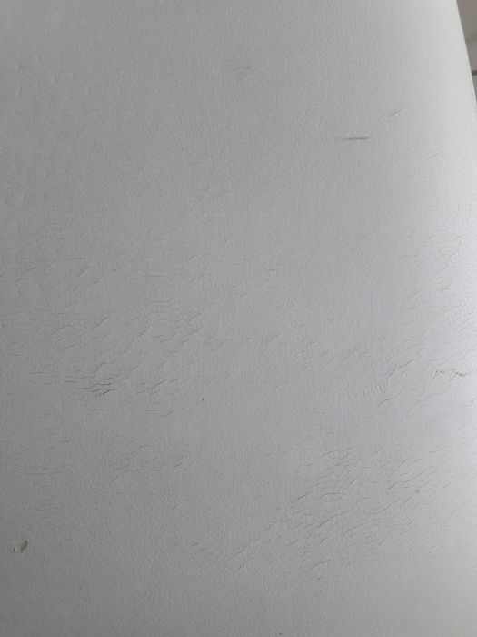 4 cadeiras em madeira e ecopele