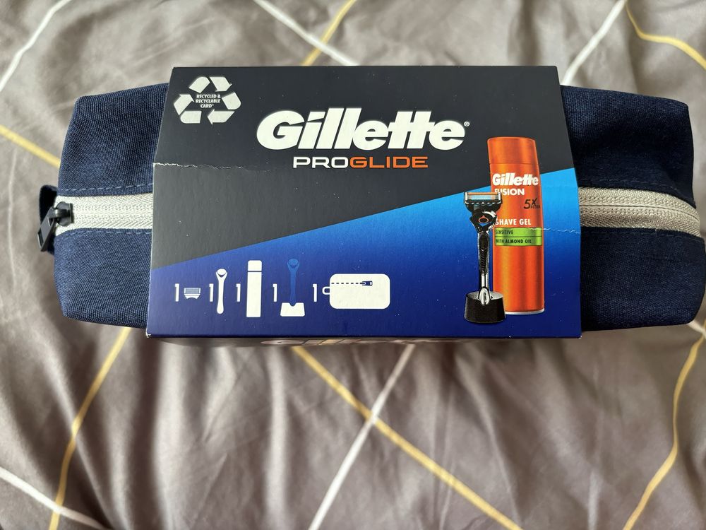 Zestaw z kosmetyczką Gillette Proglide
