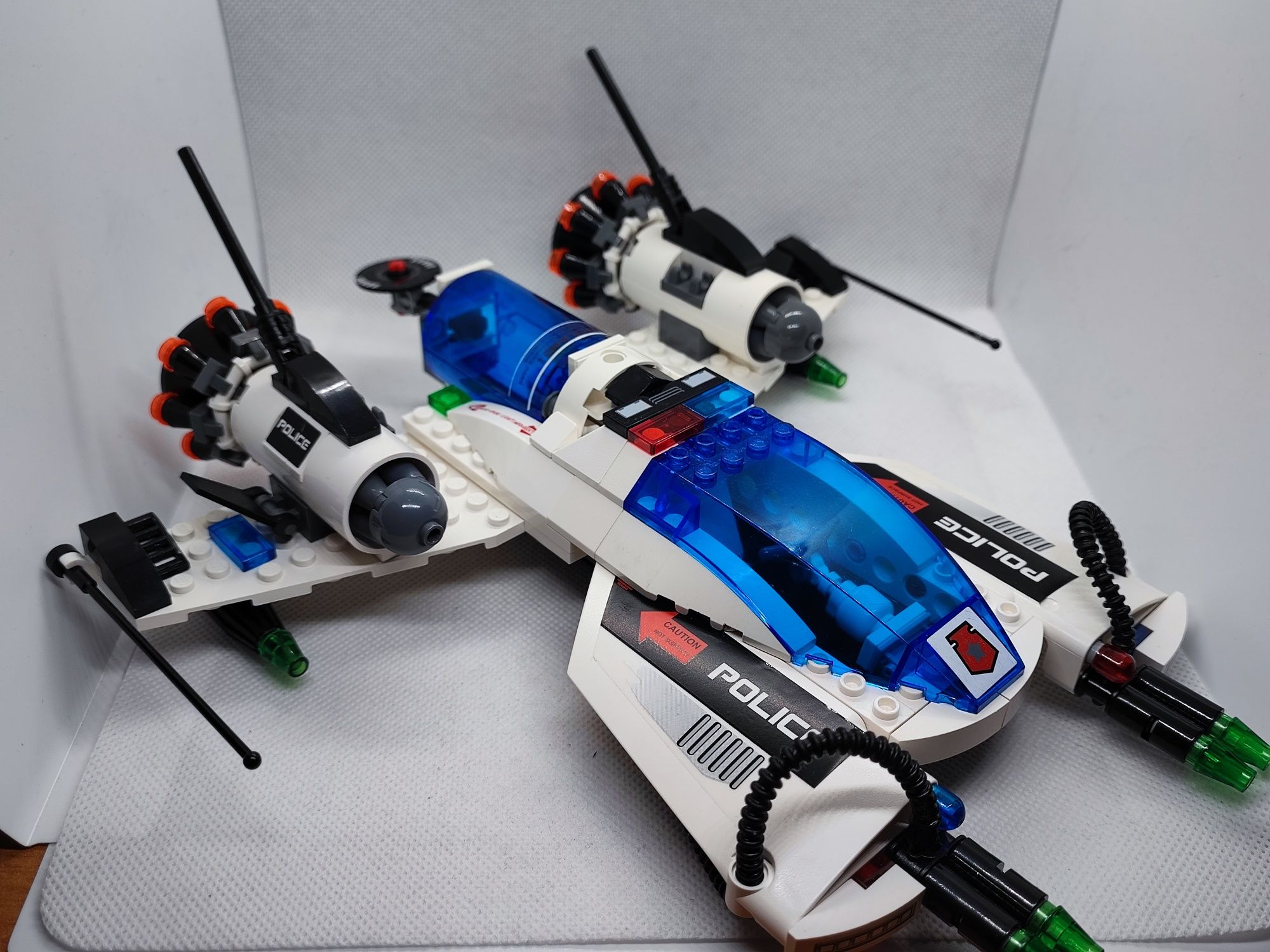 LEGO® 5973 Space Police - Pościg w hiperprzestrzeni