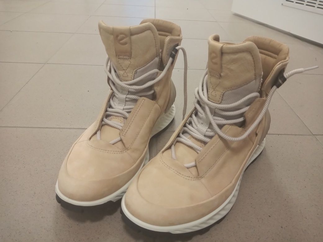 ECCO Exostrike Dyneema