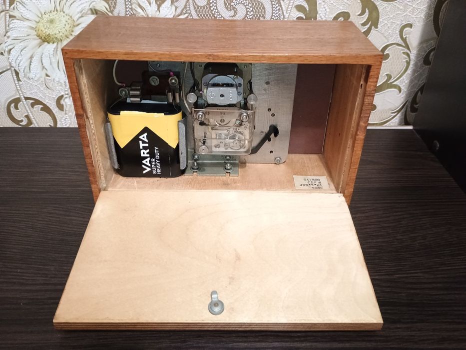 Электромеханические настольные часы "Свет" (Энергия ) № 3