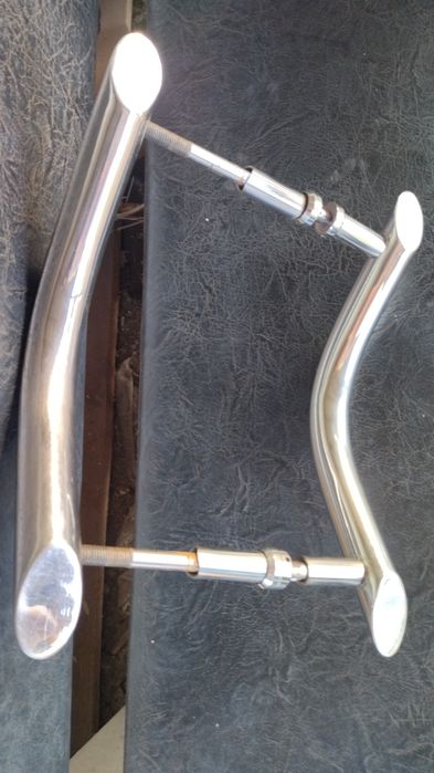 Ручки для двери металлические