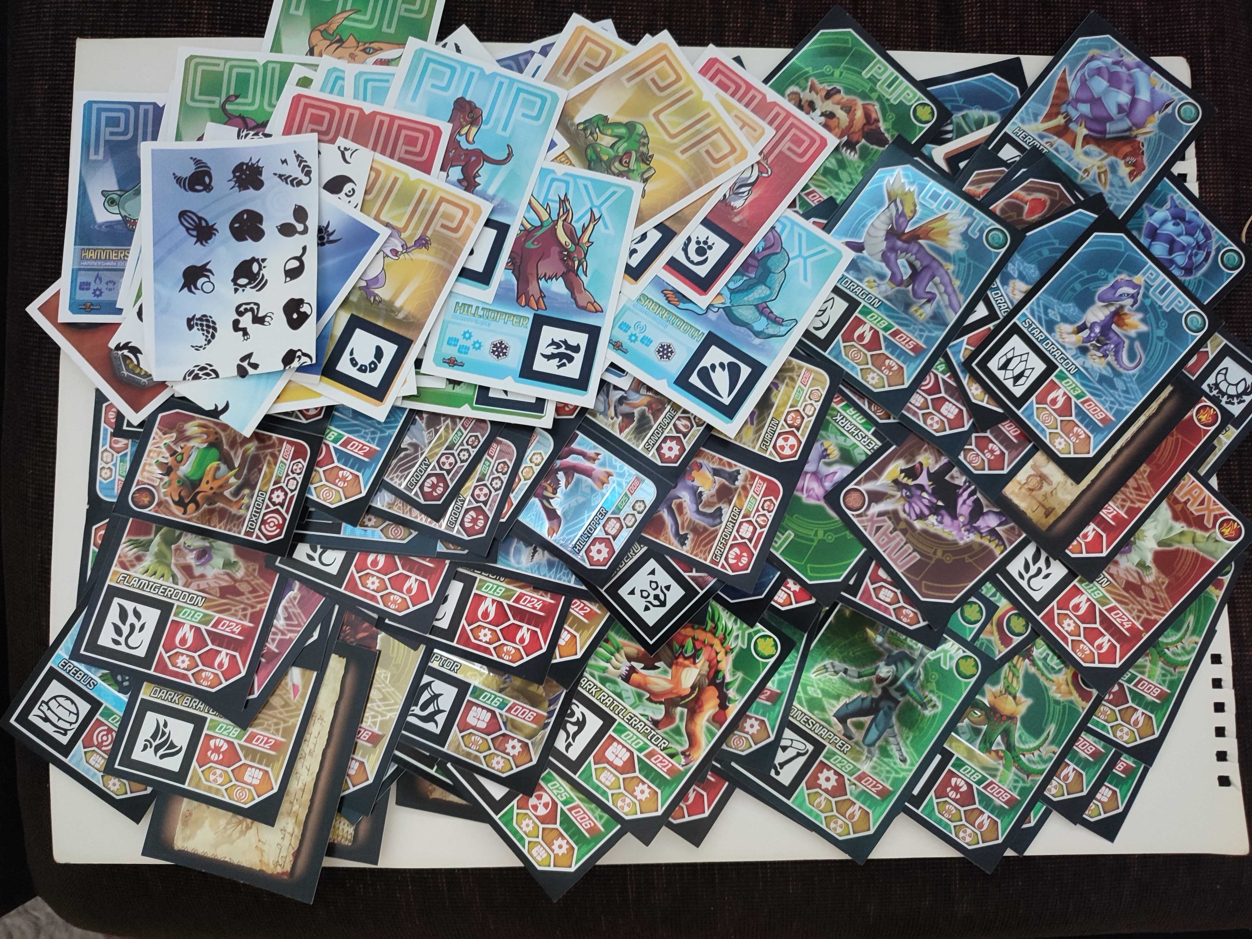 Lote 232 Cromos Invizimals
