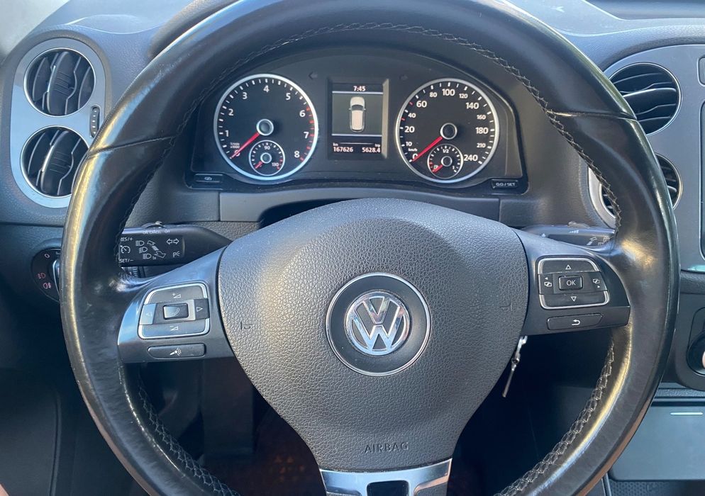 Volkswagen Tiguan 2011