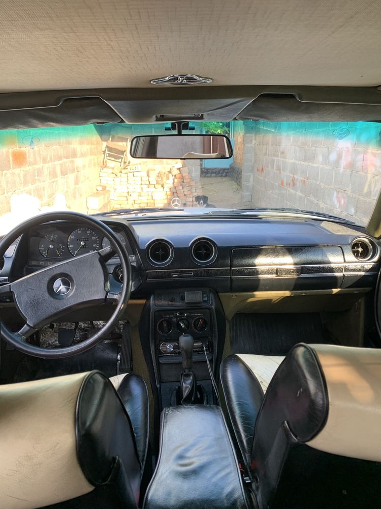 Мерседес w123 дизель 2.4