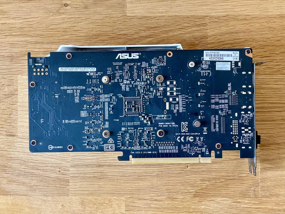 Видеокарта Asus 1060 6 Gb.