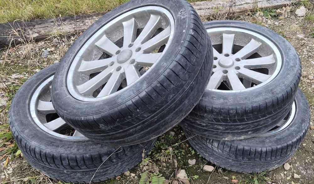 Koła - Mitsubishi Pajero/L200 -Felgi 20" + kapsle + szpilki + dystanse