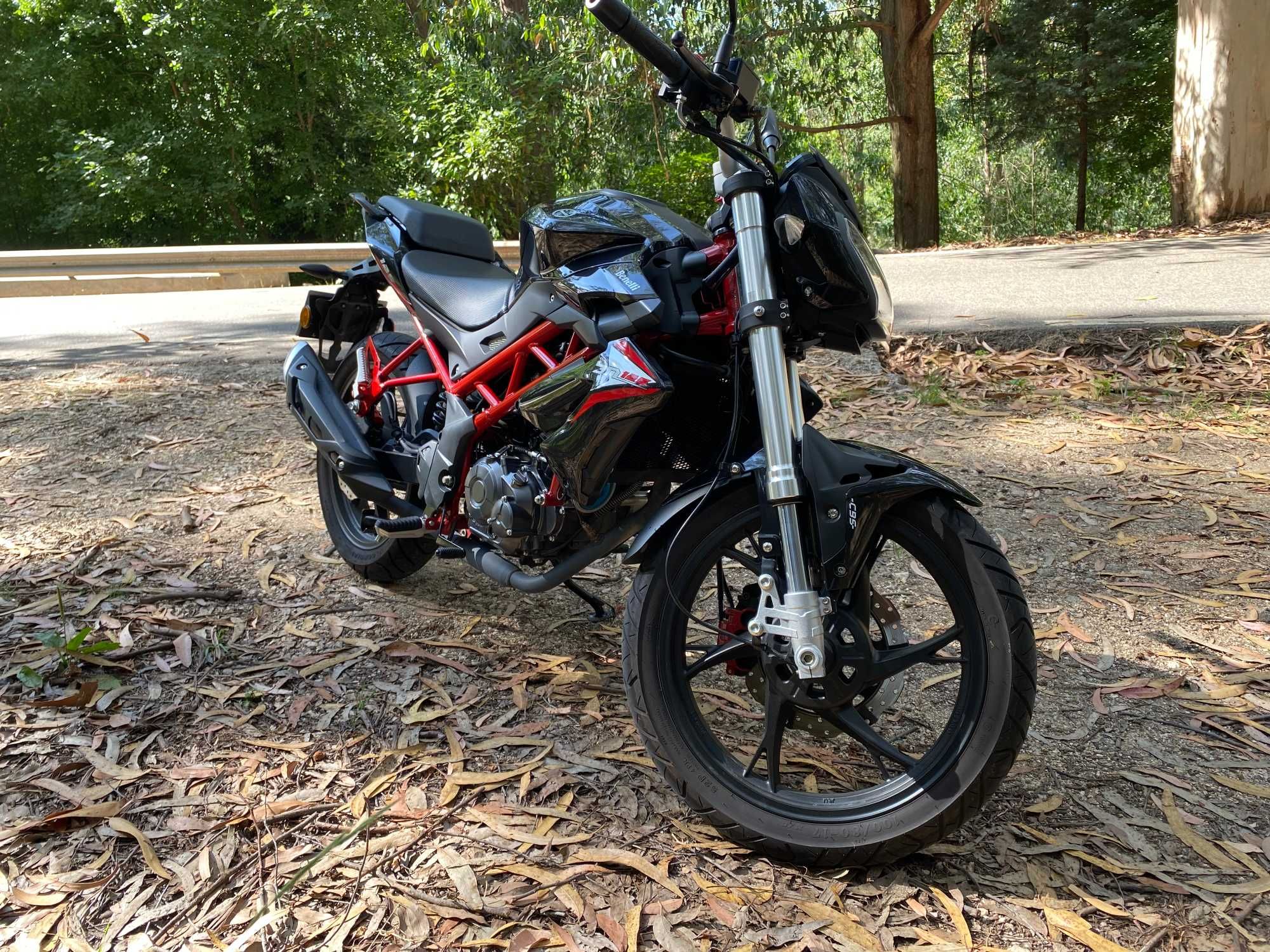 Benelli BN 125 - Como nova