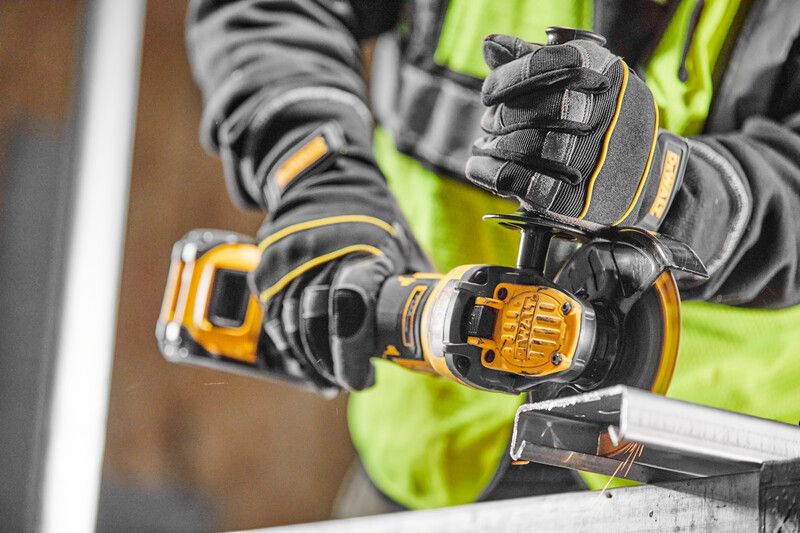 Dewalt szlifierka kątowa akumulatorowa 125mm XR 18V 1*6.0Ah T-STAK