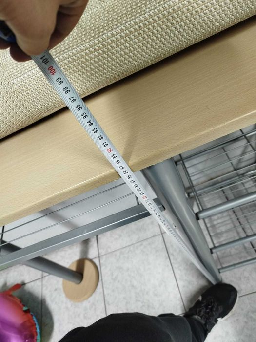 Mesa de Apoio (Cozinha) + 2 Cadeiras