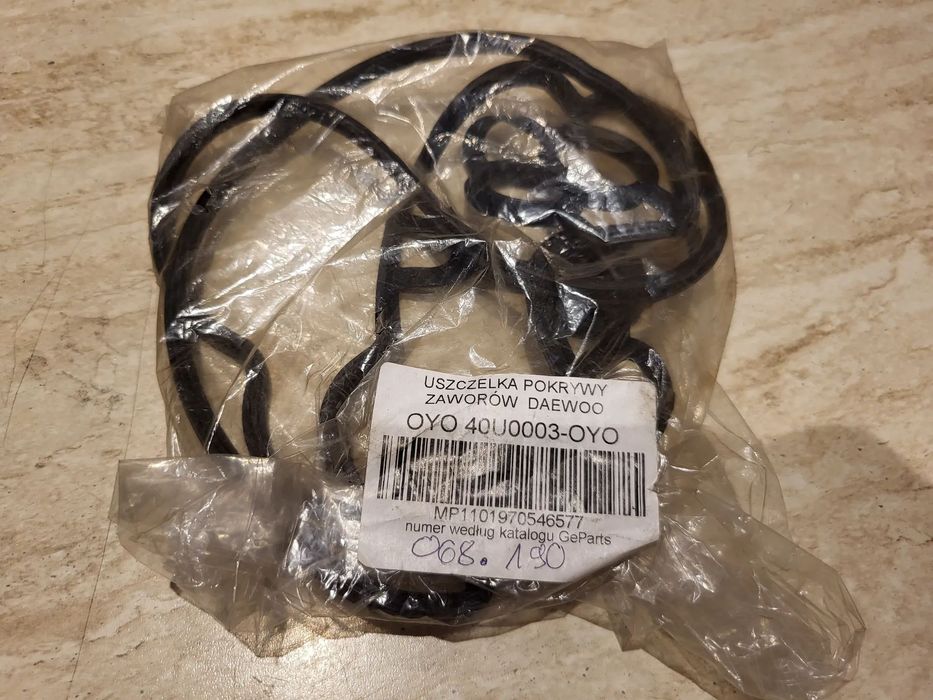 Uszczelka pokrywy  ZAWORÓW DAEWOO ESPERO, NEXIA 1.5 10.93-06.99