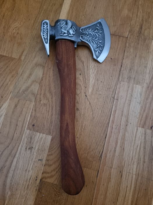 Топор грифон южмаш юмз ссср днепропетровск.