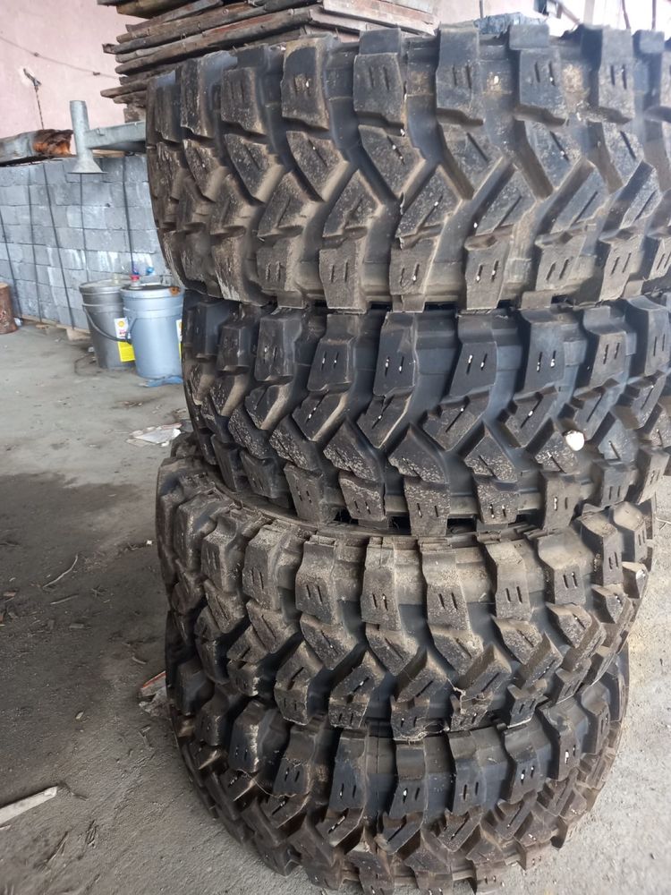 Opony 245/70 R16