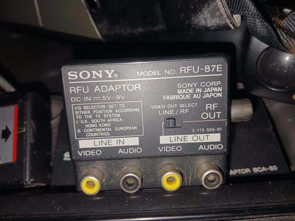 Sony Video 8 Pro CCD- V100E