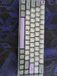 Klawiatura cicha mechaniczna Ledy oraz white switche