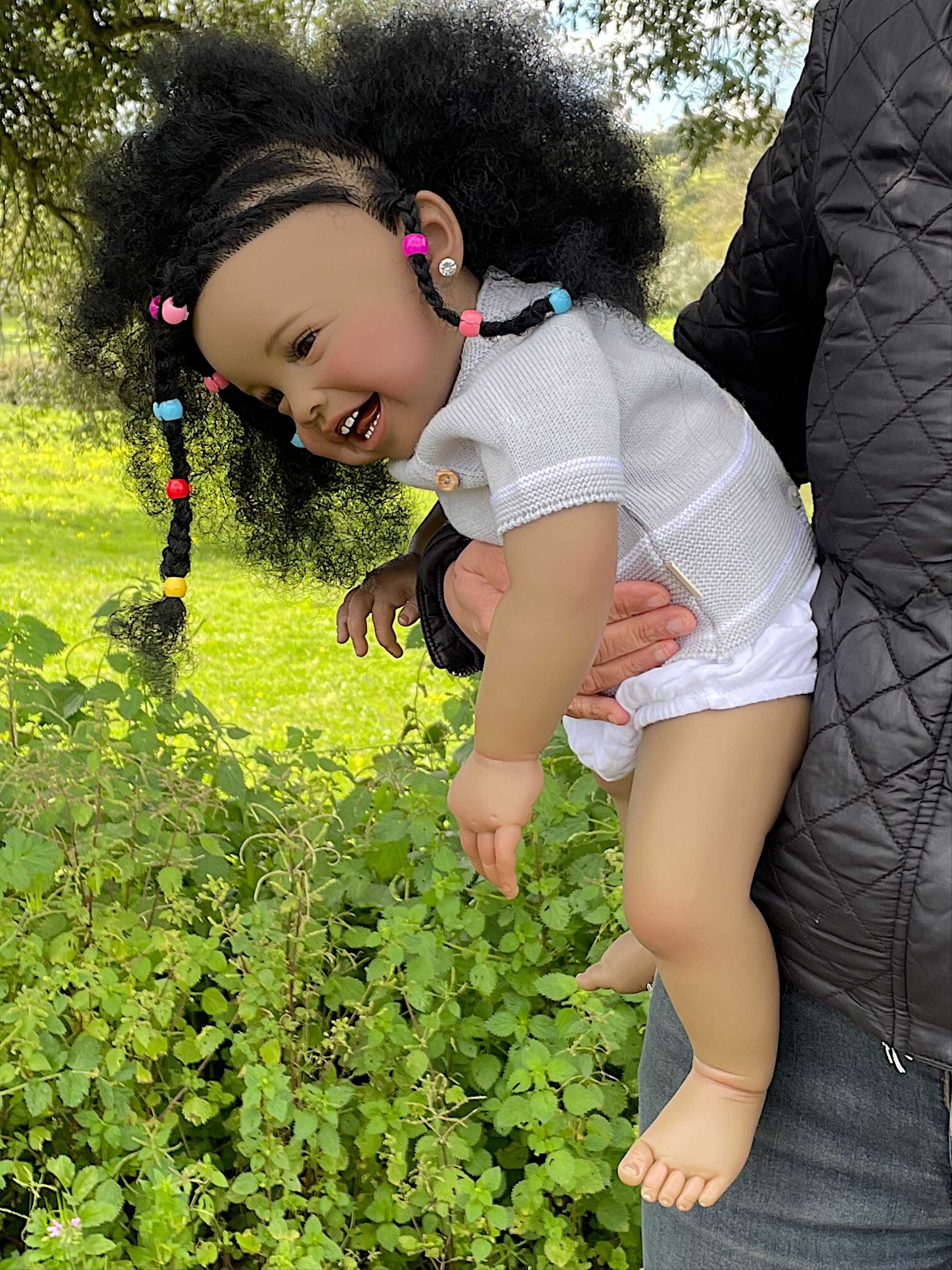 Bebê Reborn Boneca Africana, Cabelo Enraizado, Pele Escura, 1,5kg Novo