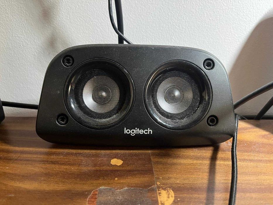 Sistema de som Logitech Z506 5.1