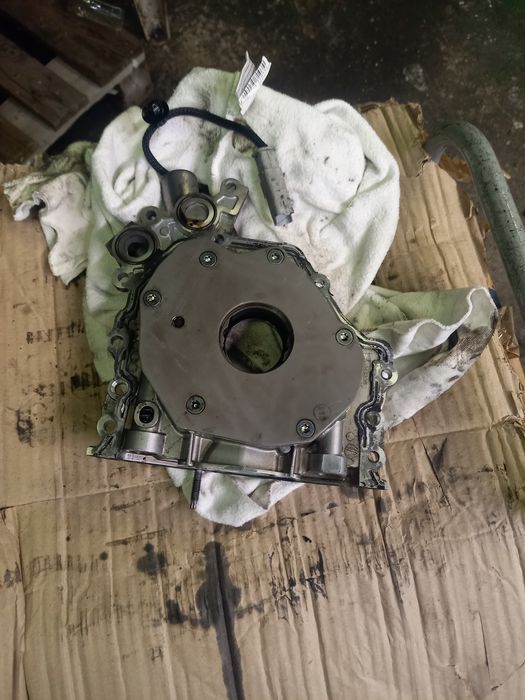 Peugeot citroen ford pompa olejowa 1.6 bluehdi z czujnikiem