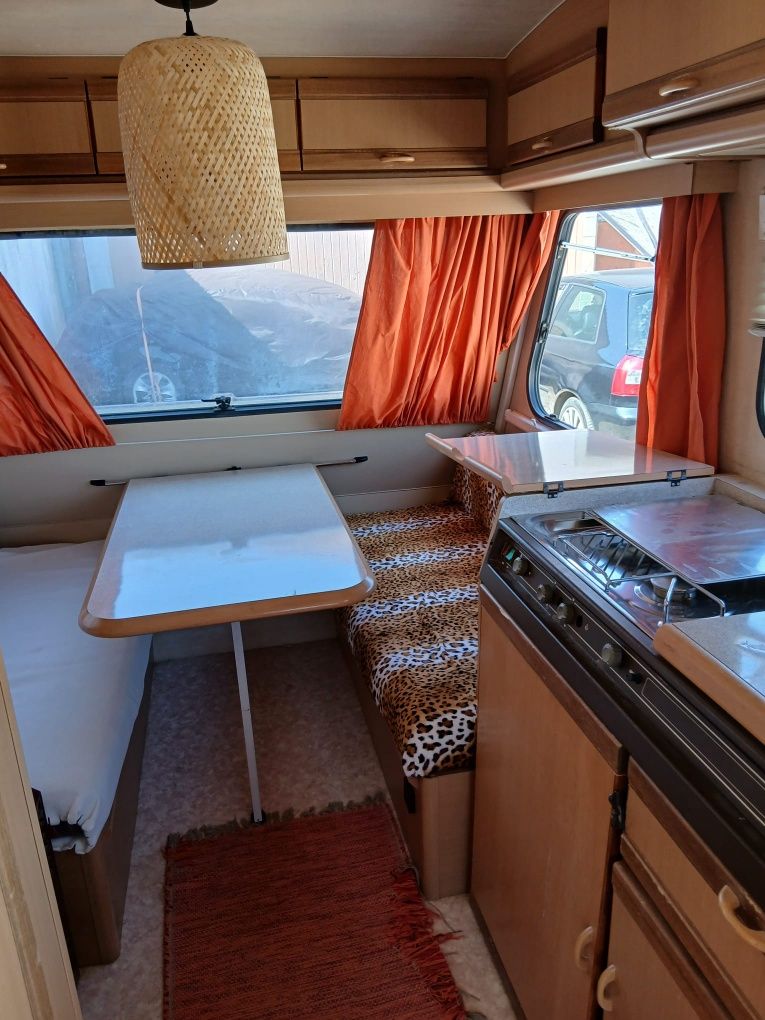 Caravana Painel solar e duche