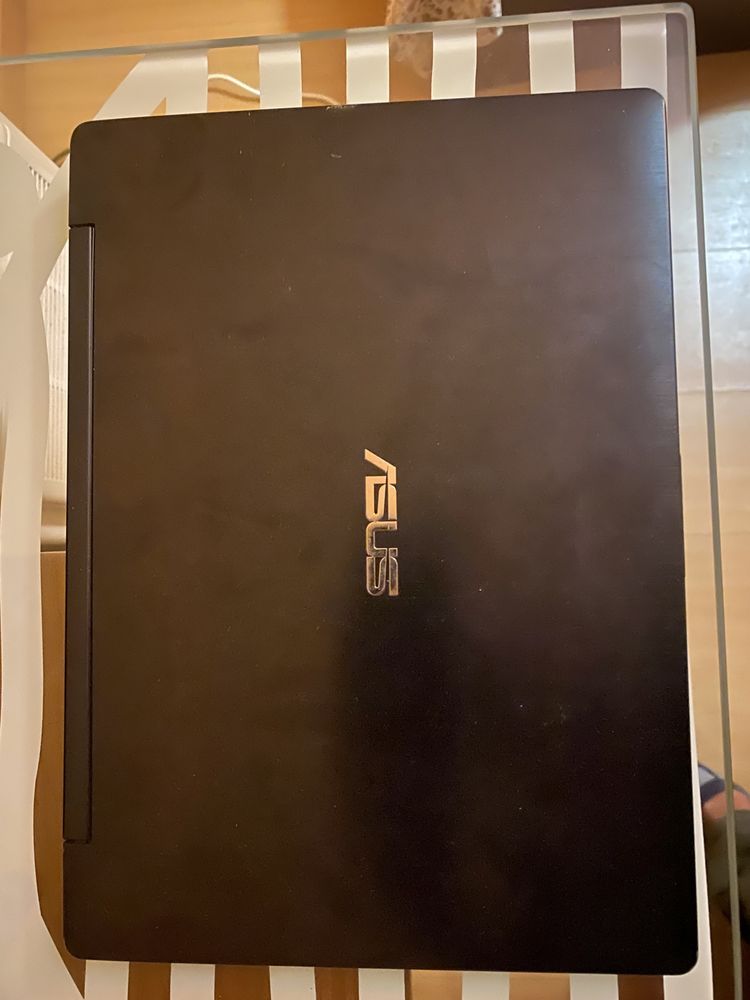 Asus Tp300L em ótimo estado