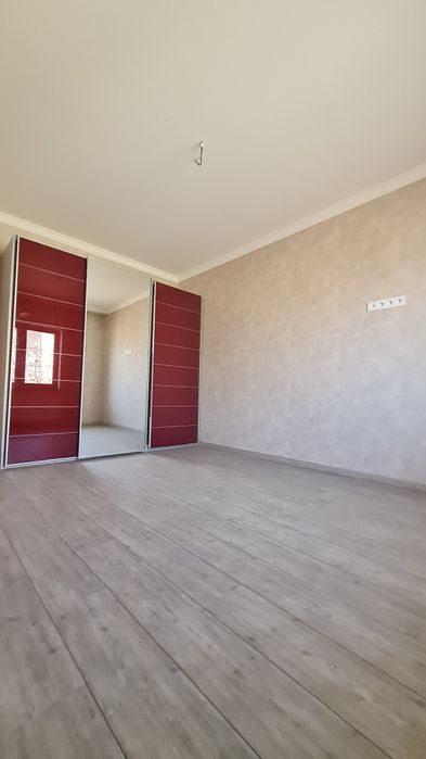 Продаю новострой Центр улица Шевченко