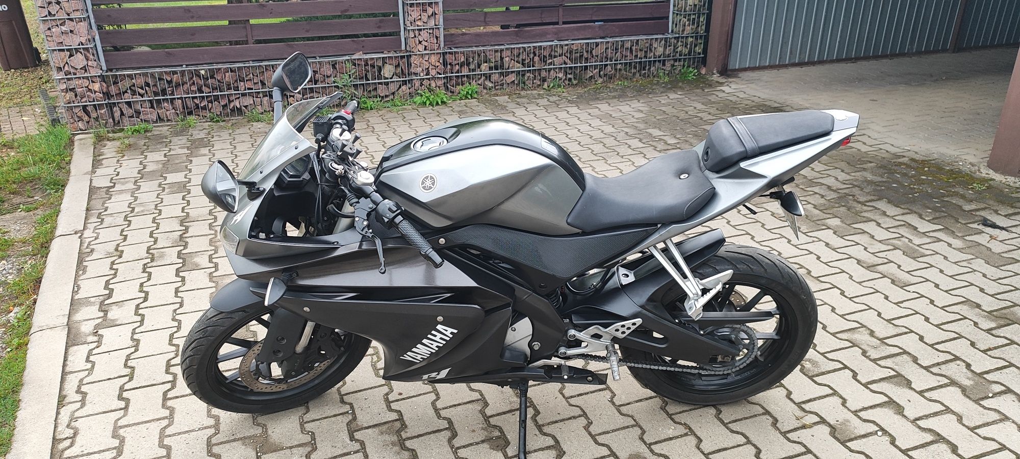 Sprzedam Yamaha yzf r125