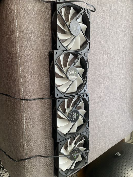 Башенний кулер, радіатор процесора та вентилятори для пк