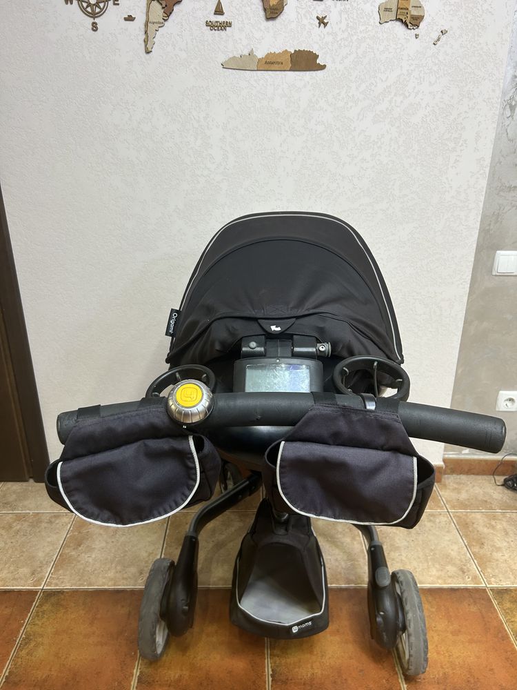 Оригінальний візочок 4 moms