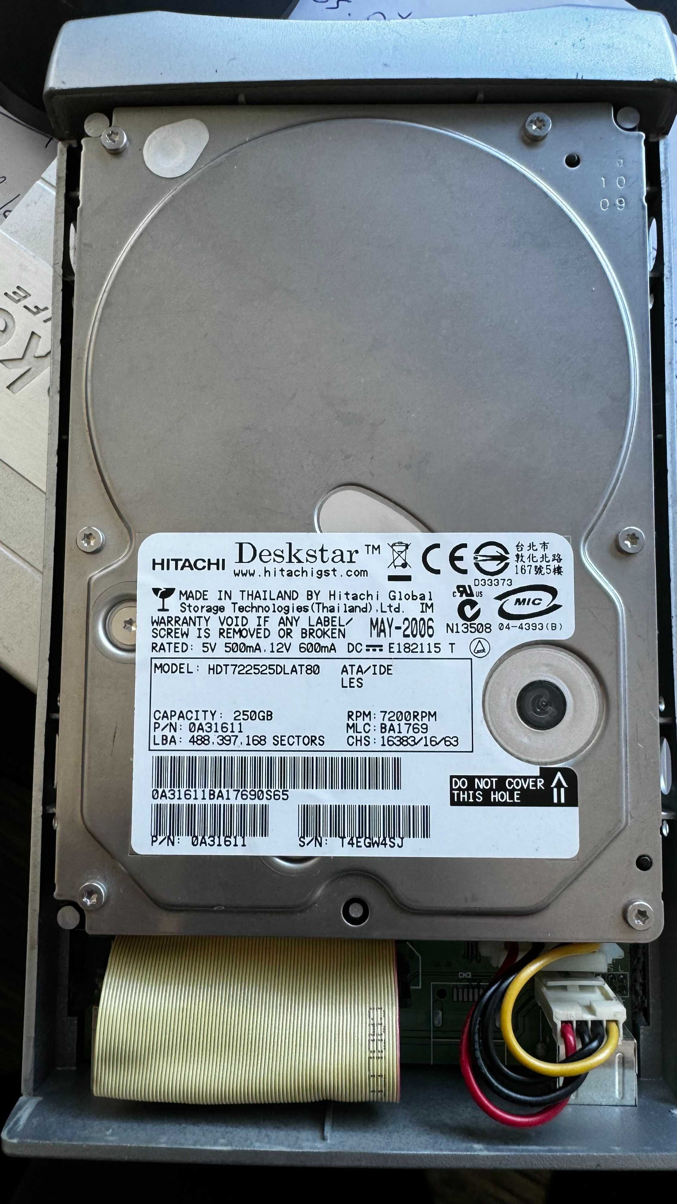 Thermaltake Disco Externo 3.5 ATA USB2.0 Com Disco 250GB