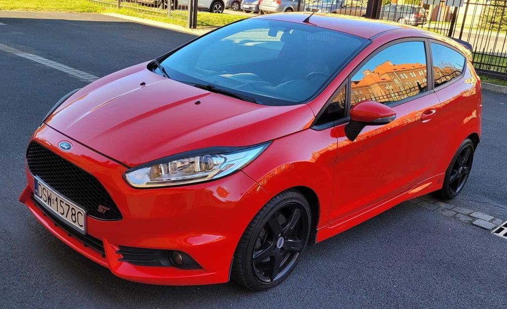 Ford Fiesta ST - 2016 r. 182 HP - 1.6 benzyna