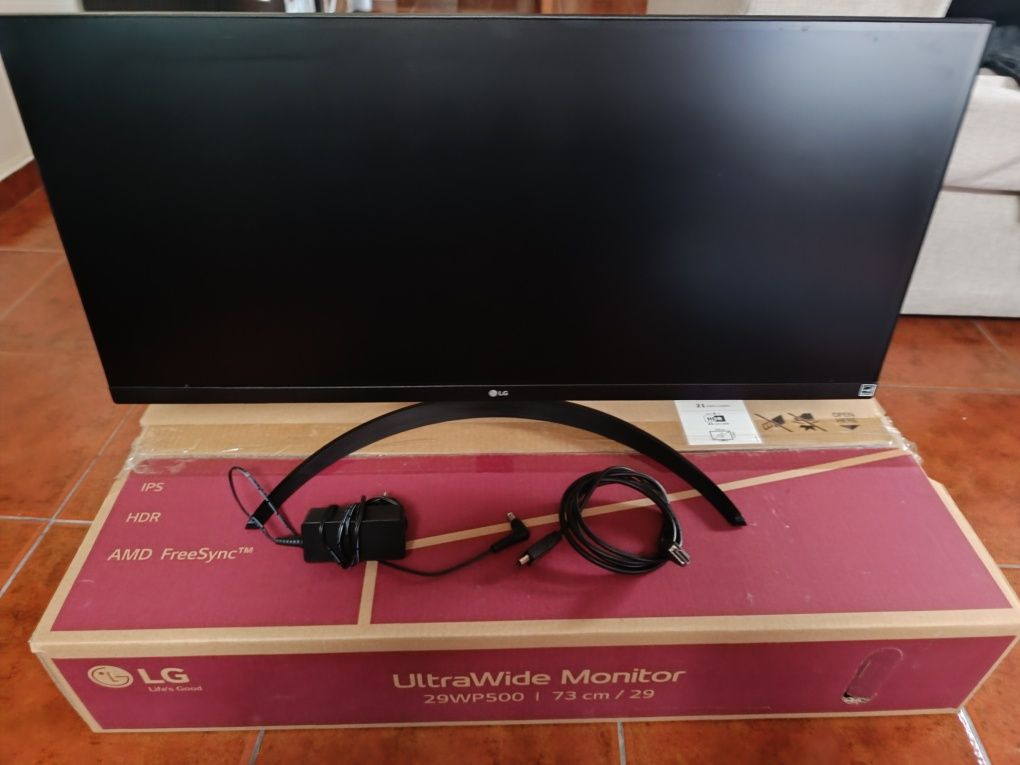 LG Ultrawide 29WP500