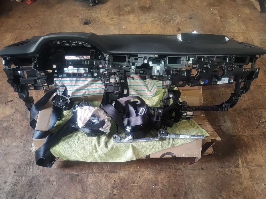 Deska konsola  pasy airbag  komplet Renault Captur II