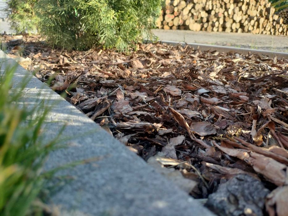 Kora sosnowa średnia frakcja 80L