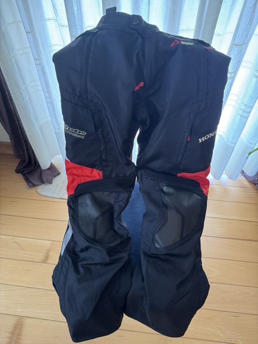 Vários artigos de moto Alpinestars