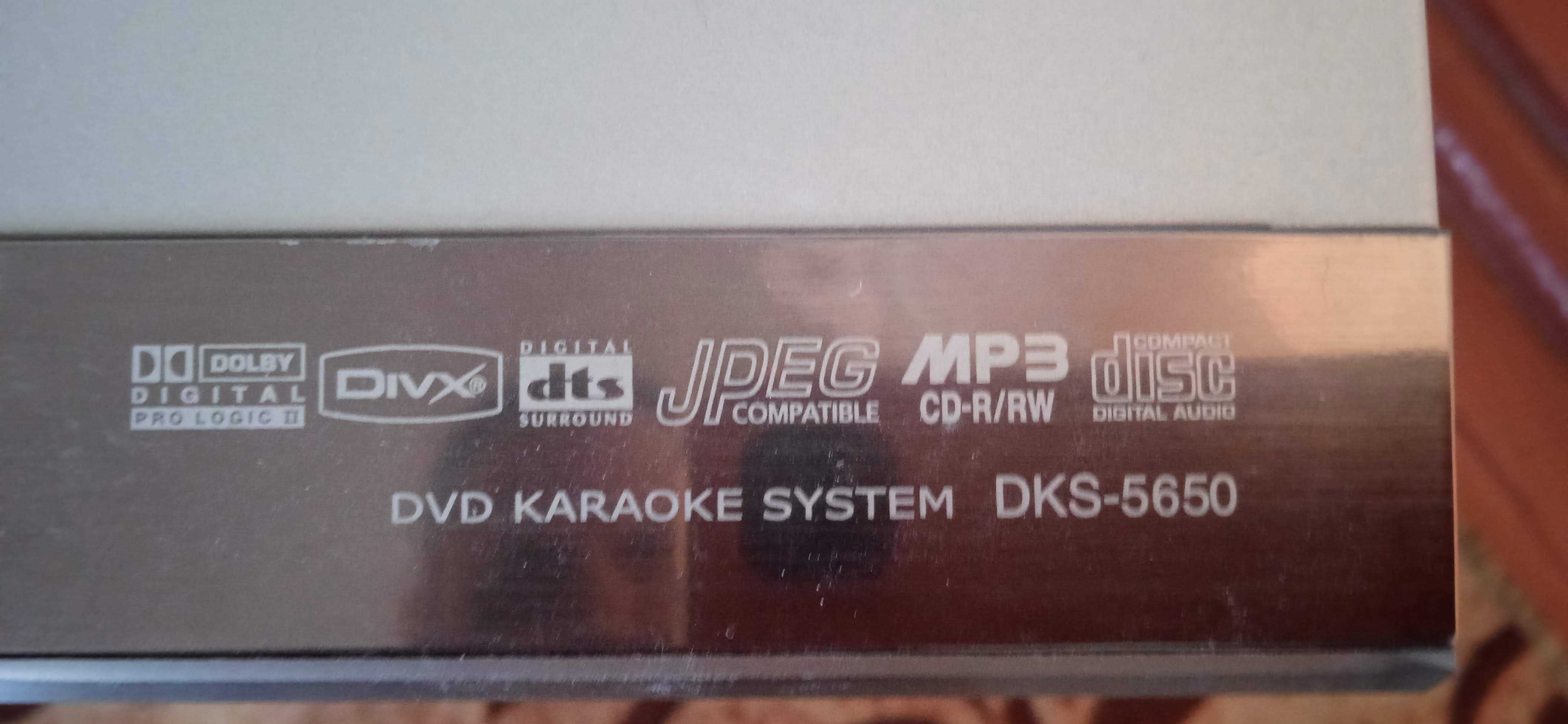 Караоке система LG DKS 5650 комплект