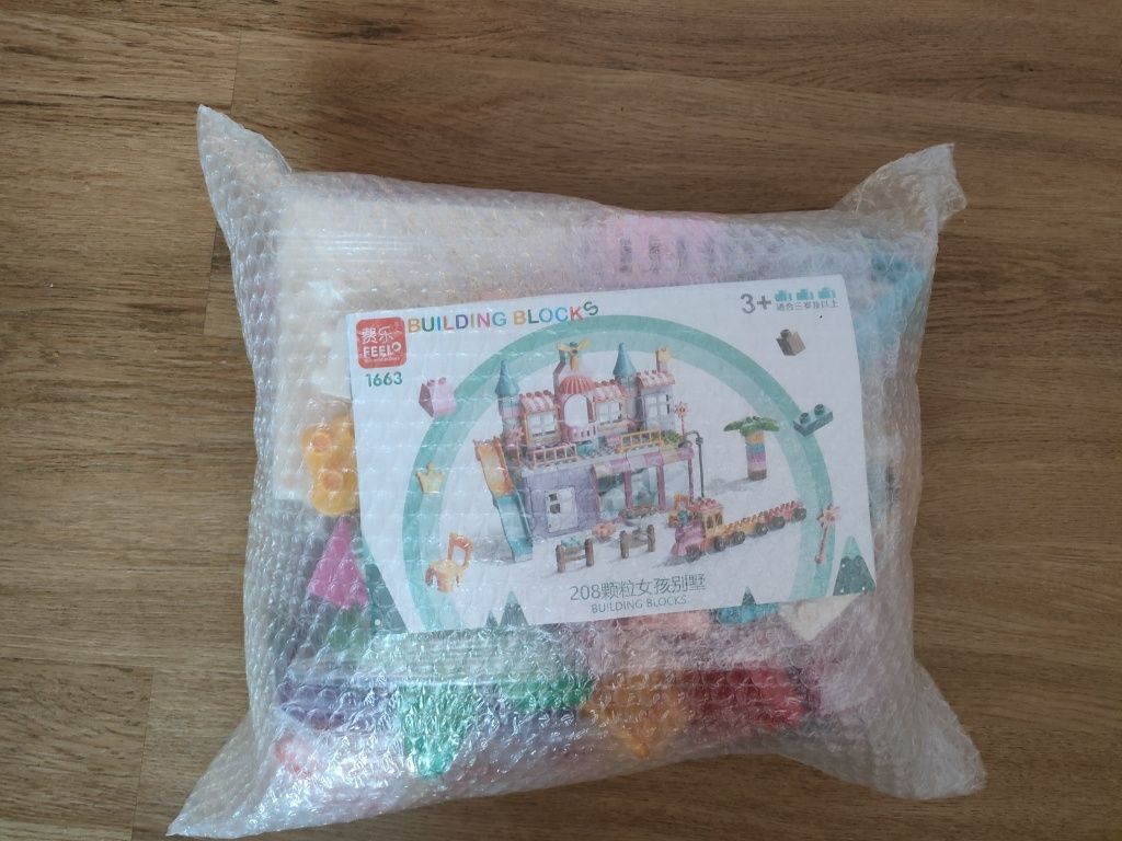 Nowy zestaw, jak LEGO duplo, 208 elementów